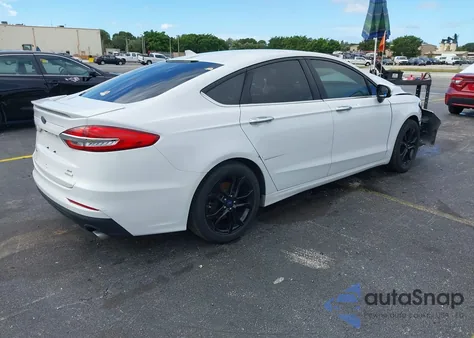 2019 Ford Fusion Se z USA, uszkodzony, nr VIN 3FA6P0HD5KR280844